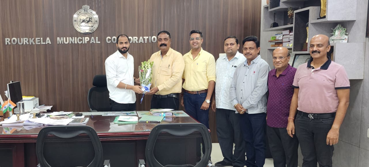Courtesy Meeting of Chamber Delegation with Sri Ashutosh Kulkarni, IAS, ADM-cum-Commissioner, RMC, Rourkela